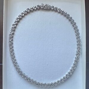 Elegant Silver Necklace
